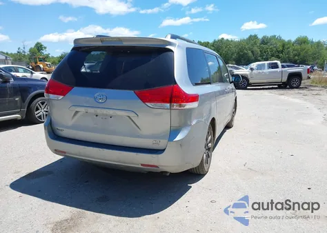 2012 Toyota Sienna Xle/Limited из США, поврежденный, VIN 5TDDK3DC9CS035753